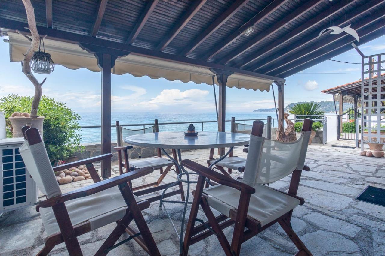 Houseloft Grand Sunset Siviri Beach Ngoại thất bức ảnh